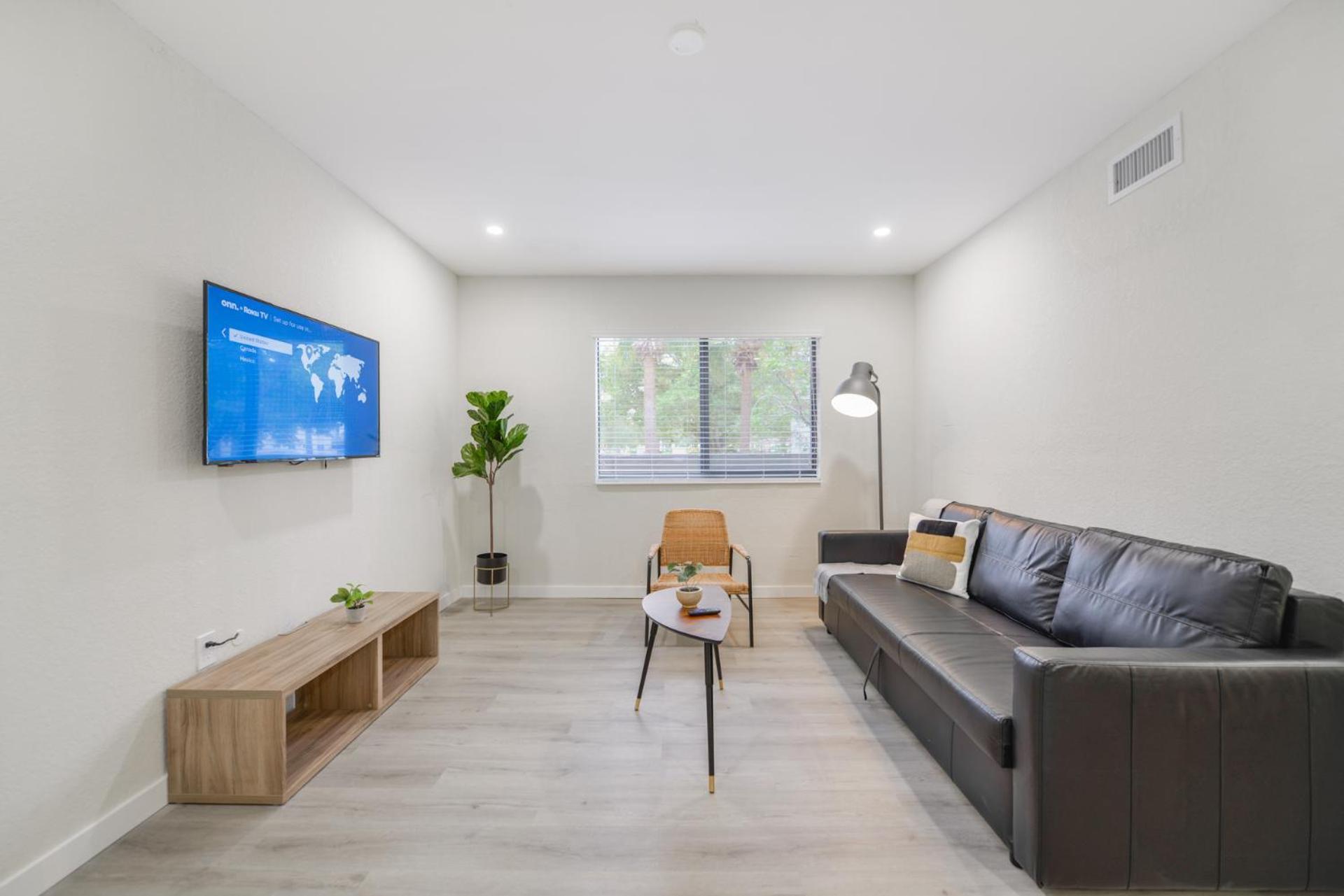 Apartment In Calle Ocho A Slice Of Little Havana Miami Bagian luar foto